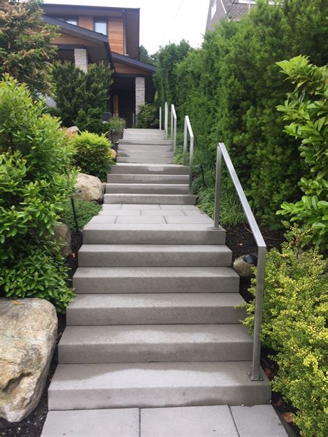 A new set of precast concrete stairs in less than a day | Sanderson ...