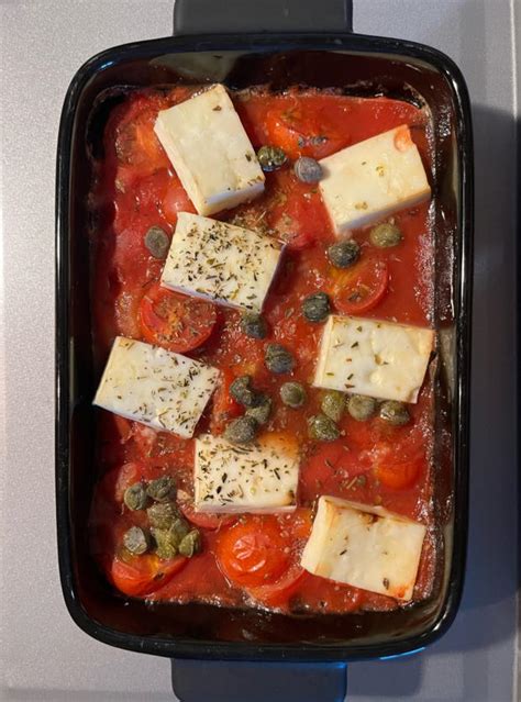 Baked Feta and Tomatoes - Pinch Of Nom