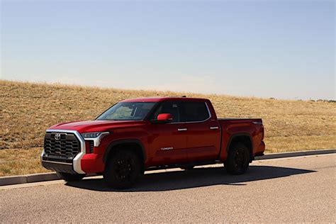 Review: 2022 Toyota Tundra proves well-rounded, much improved