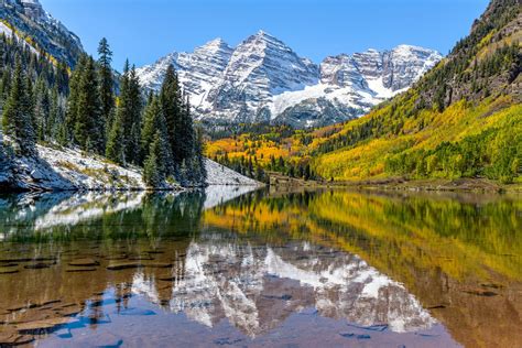 Maroon Bells | Aspen, Lake Colorado Happy Mountain Trails