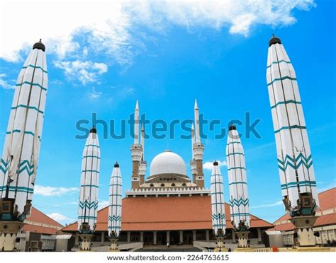 Masjid Agung Jawa Tengah Located City Stock Photo 2264763615 | Shutterstock