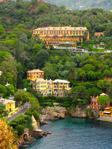 Hotel Portofino - Carmina Chappell