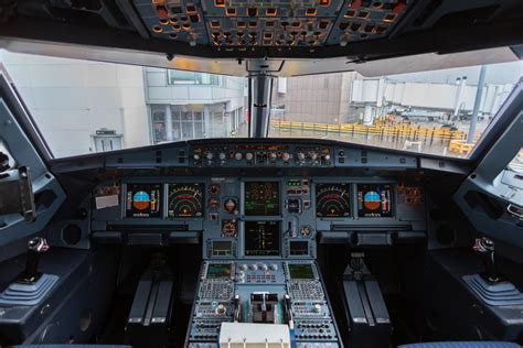 ITAP of an Airbus A321 cockpit : r/itookapicture