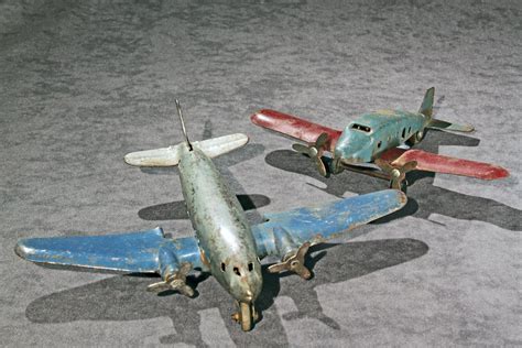 Old Antique Toys: Vintage Old Metal Toy Airplanes