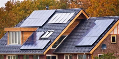 Solar panels on house - The Solar People