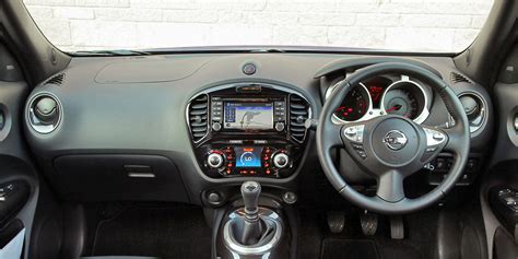 Nissan Juke (2014-2019) Interior & Infotainment | carwow