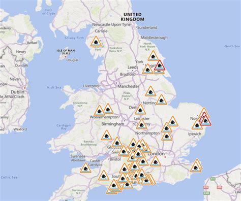 Flood warnings issued across UK over Christmas - full list of places ...