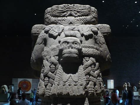 Coatlicue: Unveiling the Fierce Mother Goddess of Aztec Mythology ...