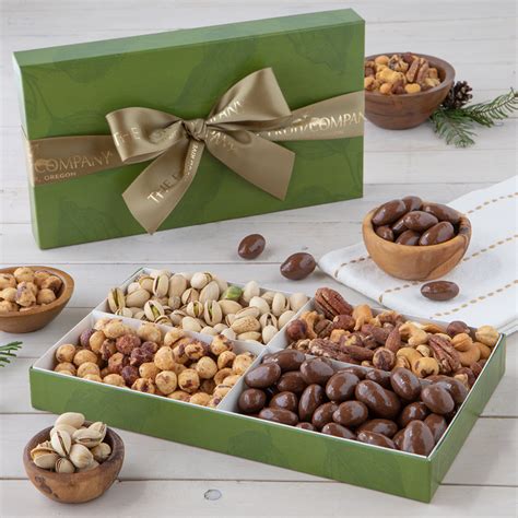 Mixed Nut Gift Box - Wnter Assortment