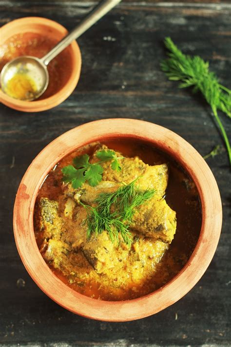 Bengali Fish Curry recipe-, How to make Macher Jhol recipe - Fas Kitchen