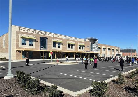 Ribbon Cutting is Held at Martin Luther King, Jr. Elementary School ...