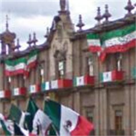 Mexican Independence Day decorations in Morelia, Mexico - Virtual ...