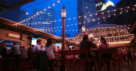 Best Rooftop Bars in Pittsburgh, PA for Summer Drinking - Thrillist