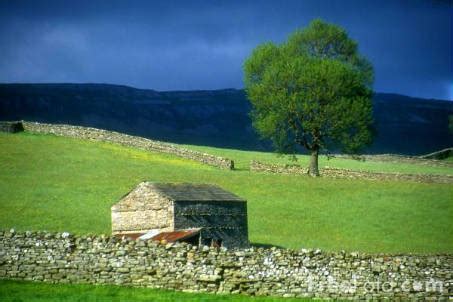 Ireland Countryside | Chip Travel