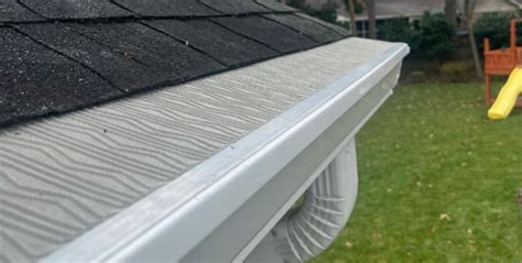 Seamless Gutters - Zhe Industries, LLC