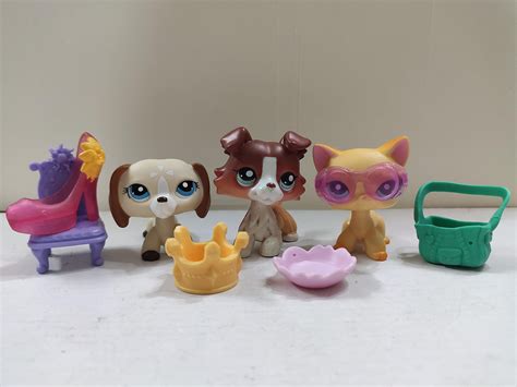 Max 64% OFF Littlest Pet Shop LPS Take Out Playset w Dog Figure www ...