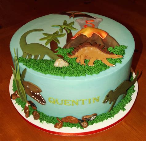 Suzy's Sweet Shoppe: Dinosaur Birthday Cake