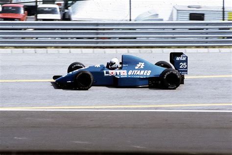 032 · 1989 · Budapest · Ligier-Ford Cosworth JS33 · Rene Arnoux ...