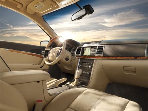 2012 Lincoln MKZ: 15 Interior Photos | U.S. News