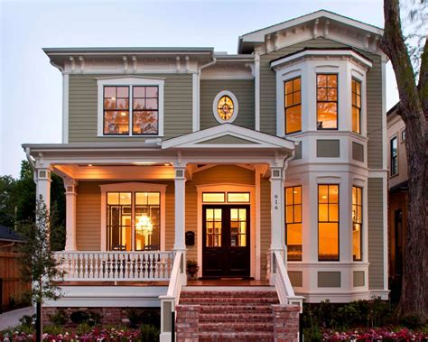 What You Need To Know About Victorian Style Homes