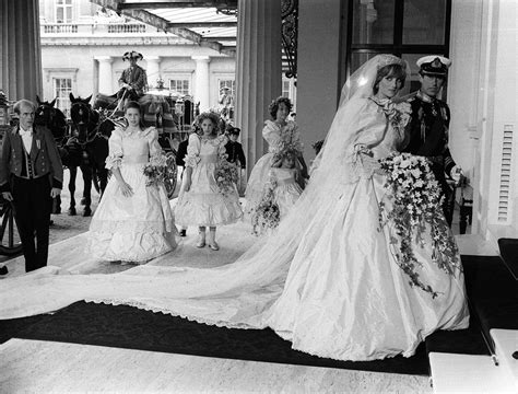 70 Rare Photos From Princess Diana’s Wedding You’ve Never Seen Before