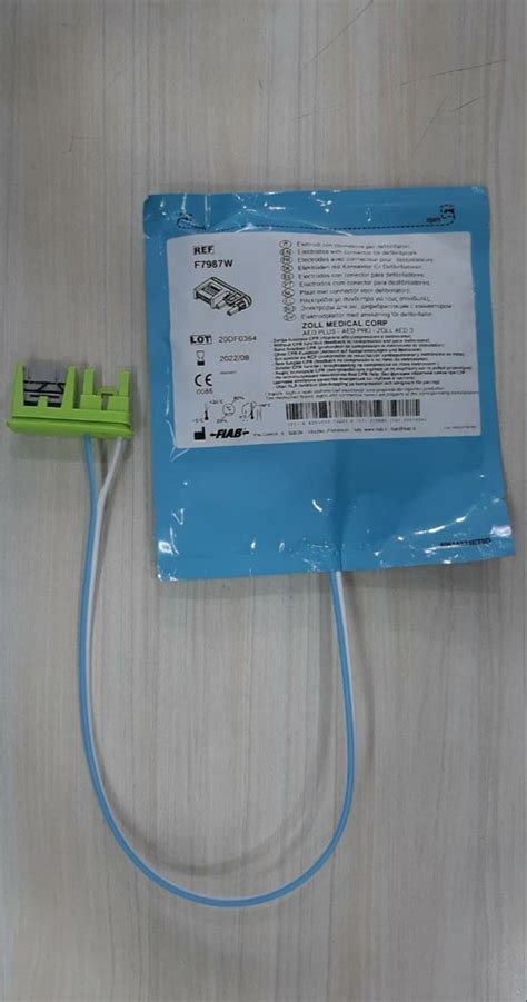 Zoll Defibrillator Disposable Pads, Model Name/Number: F7987W at Rs ...