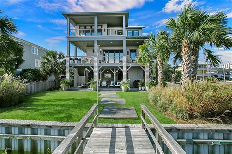 WATERFRONT MASTERPIECE IN WRIGHTSVILLE BEACH | North Carolina Luxury ...