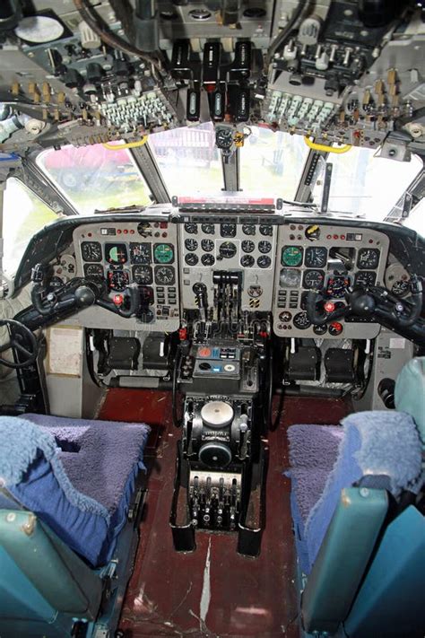 Nimrod Mr.2 Aircraft Cockpit Stock Photo - Image of flight, aviaition ...