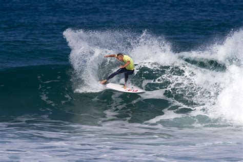 Victorian Surfing Development Program | Australian Sports Foundation