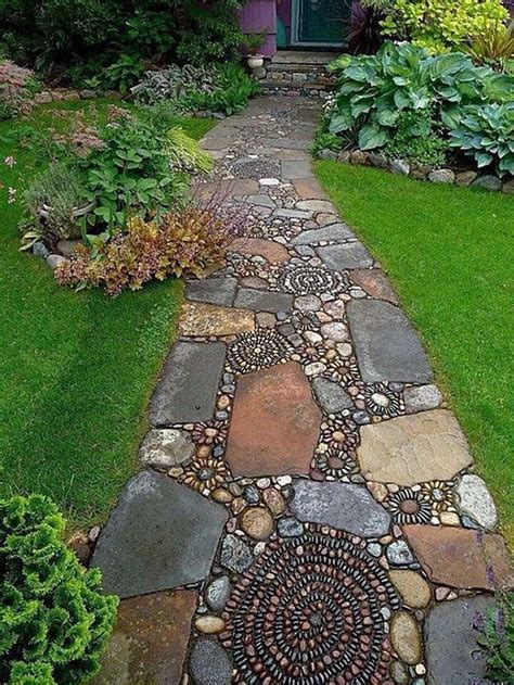 34 Stunning Stepping Stones Pathway Design Ideas - HMDCRTN