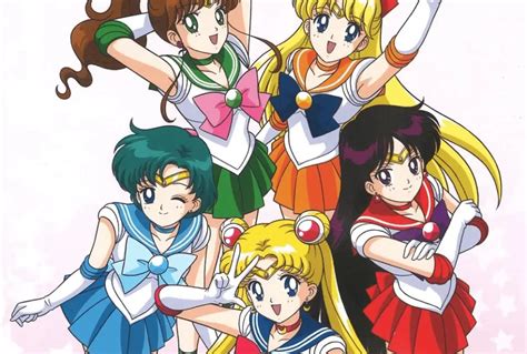 Sailor Moon Characters Guide: Usagi, Tuxedo Mask, Luna, More - Manga ...