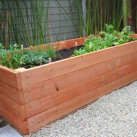 How To Build A Simple Vegetable Garden Box