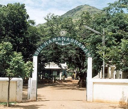 Sri Ramana Ashram - Tiruvannamalai