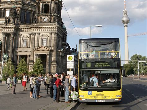 Buses & Bus Routes – Berlin.de