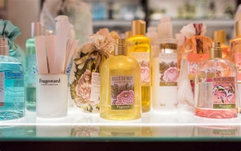 6 Luxurious Perfume Shops in Paris - Find Your Signature Scent! - Paris ...