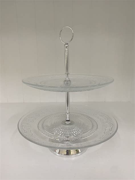 Glass cake stand | House of Mangar