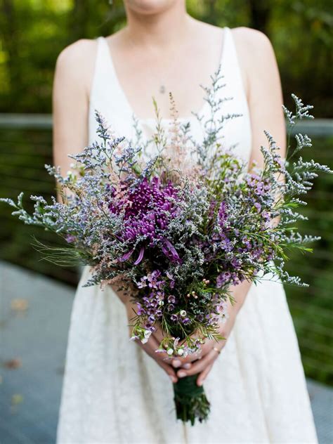 A Guide to Purple Wedding Bouquets, Purple Flower Types & More