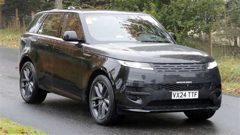 New 2025 Range Rover Sport Electric spy shots - pictures | Auto Express