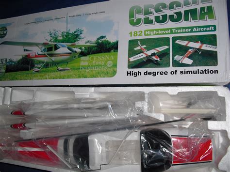 MM RC Hobbies ( Bintulu,Sarawak ): Cessna 182 RC Plane