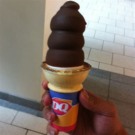 chocolate dipped ice cream cone dairy queen