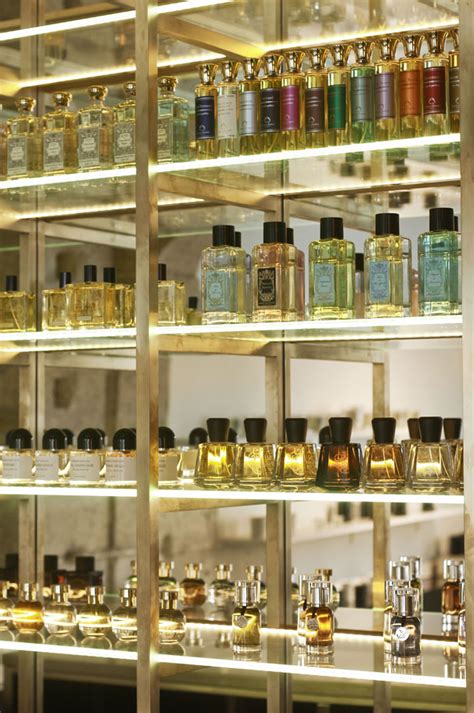 » The Liquides Perfume Bar, Paris