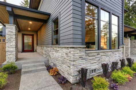 7 Great Options and Ideas for a Stone and Brick Exterior