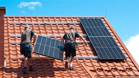 6 Steps for DIY Solar Panels: Installation Guide - WindCycle