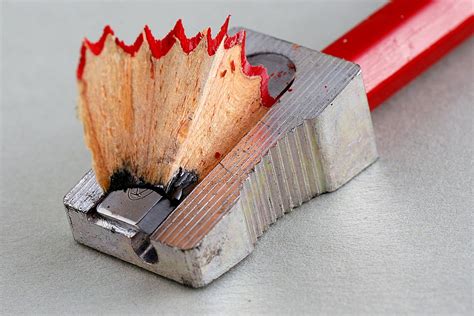 Pencil sharpener - Wikipedia