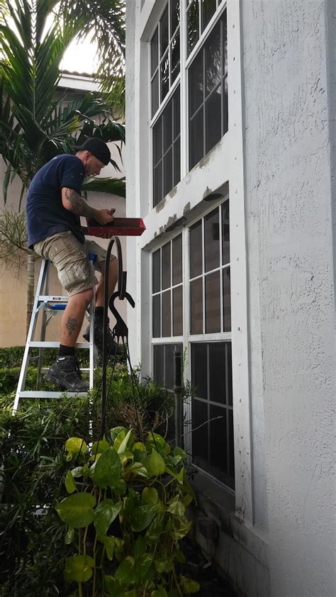 STUCCO REPAIR - Handyman Extraordinaire