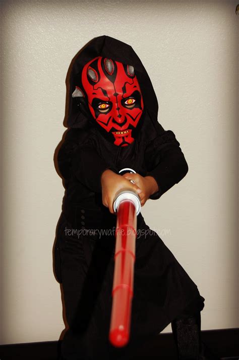 Temporary Waffle: Star Wars Darth Maul Costume Review!!