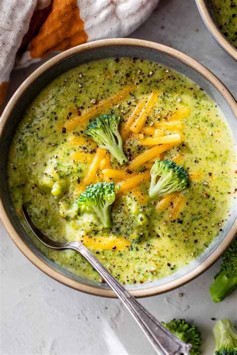 Broccoli Cheddar Soup - Skinnytaste - Karinokada