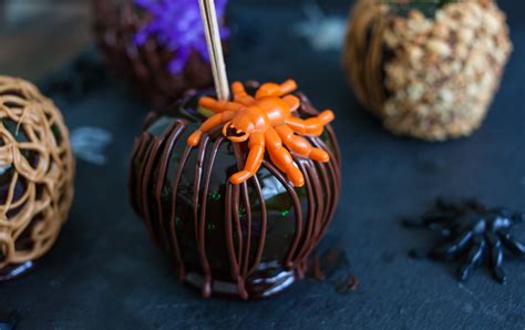 Halloween Candy Apples – Craft Box Girls