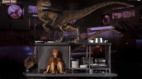 Jurassic Park - Velociraptors in Kitchen Statue by Iron Studios - The ...