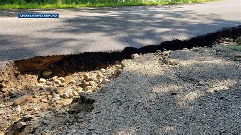 Flash flooding in parts of New Hampshire closes roads